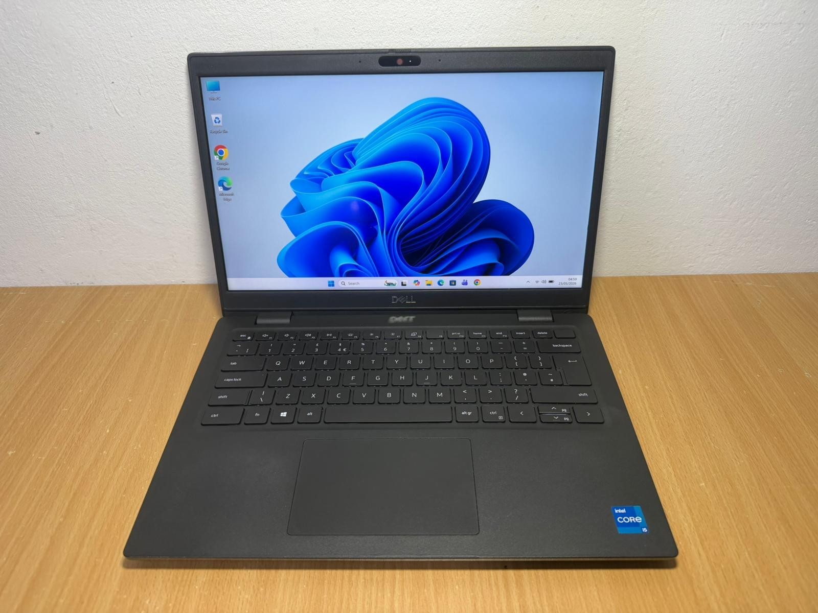 Dell Latitude 3420 14in Touchscreen Laptop 11th Gen Intel i5-1135G7 4-Cores 16GB DDR4 512GB NVMe SSD